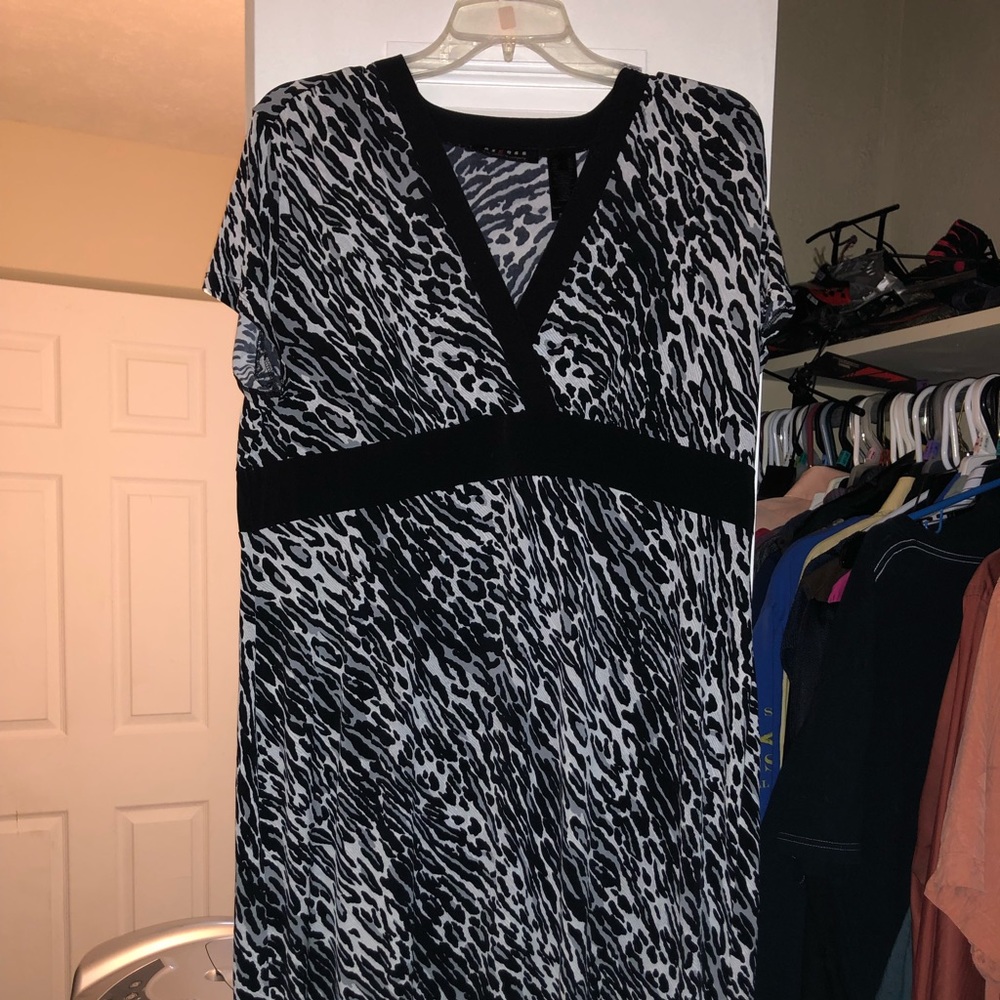 Axcess Dress size 16